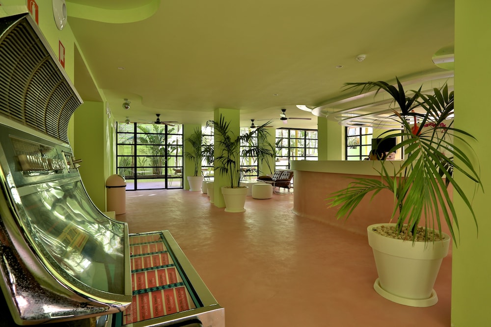 Tropicana Ibiza Coast Suites - Adults Only 43/50
