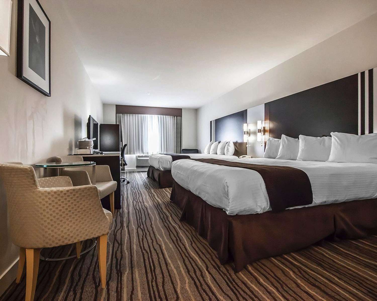 Comfort Hotel Vancouver Airport 16/44