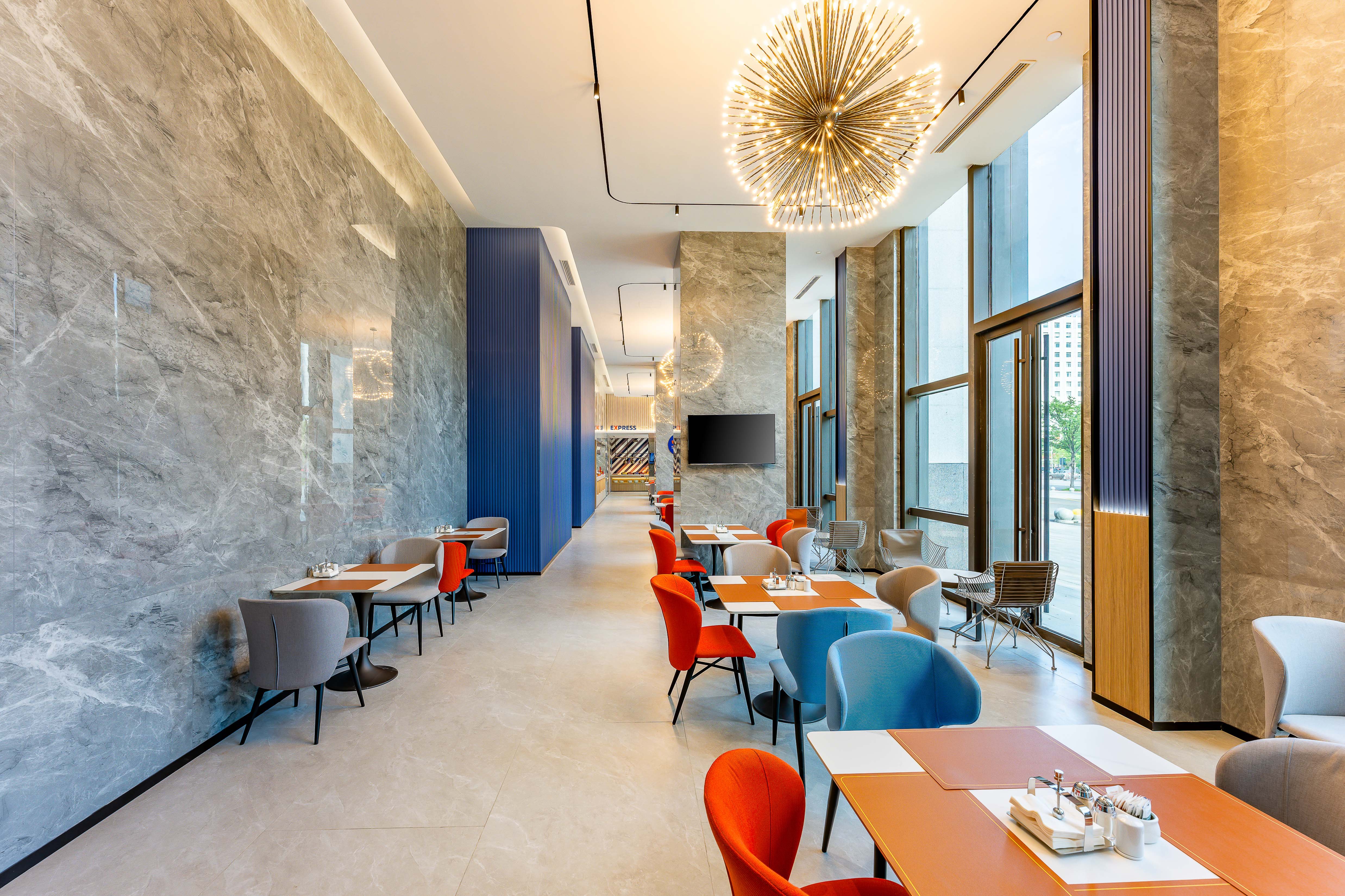 Holiday Inn Express Haimen City Center By IHG 30/35