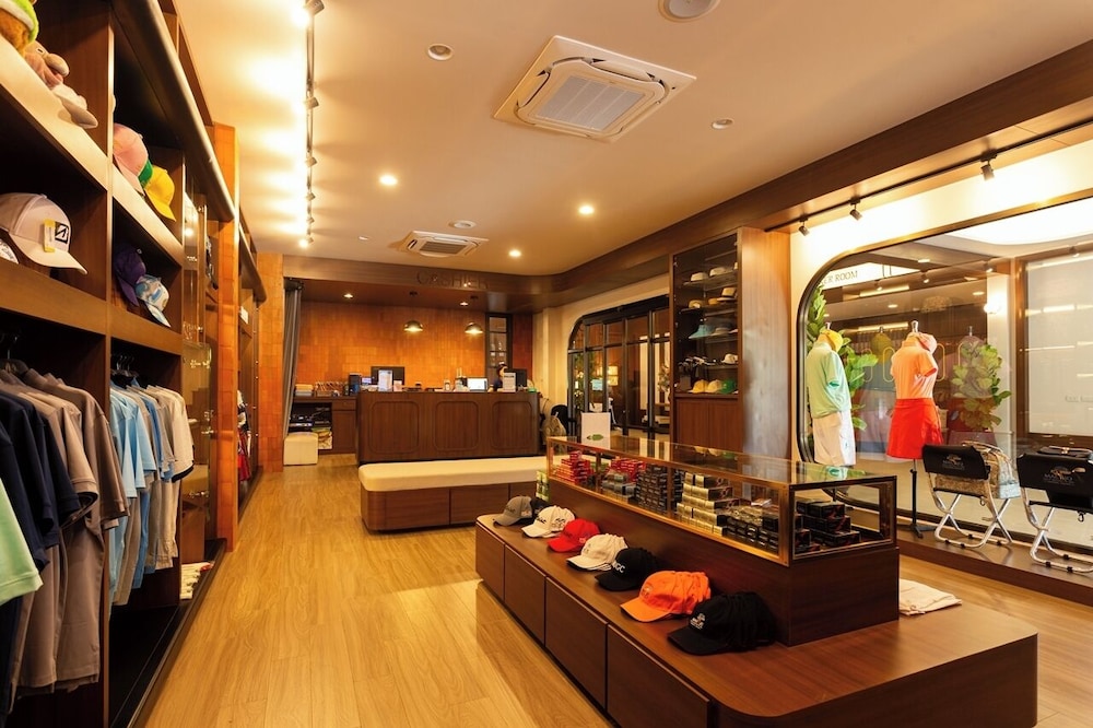 Mae Jo Golf Resort And Spa 29/50
