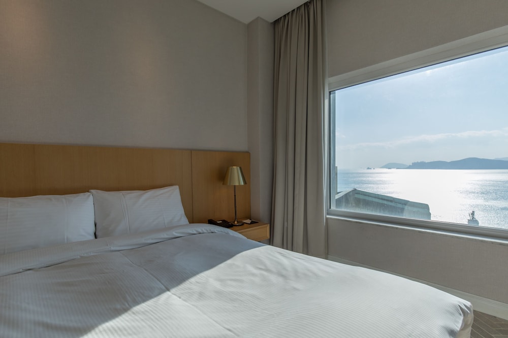 Hotel Illua 10/47