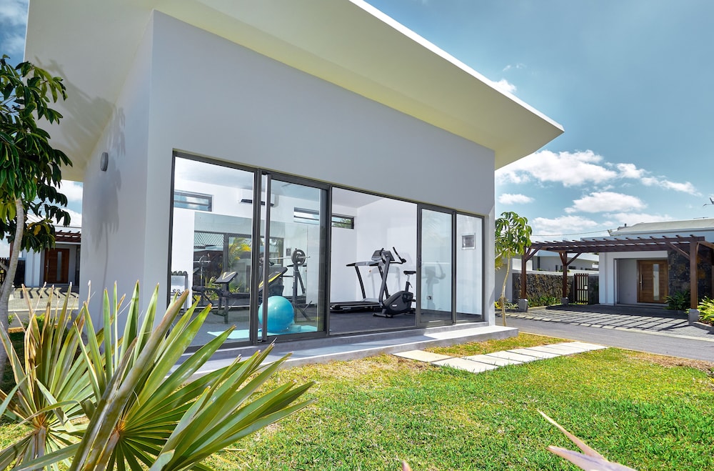 Corail Bleu Private Pool Garden Villas By Lov 13/25