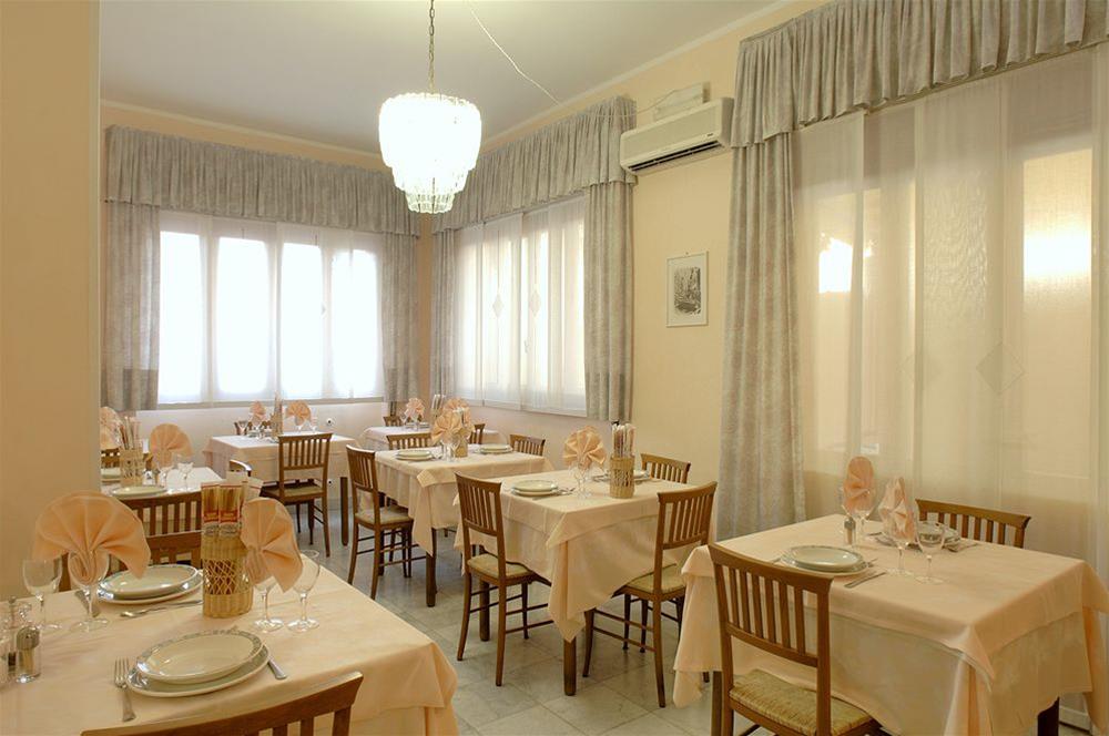 Albergo Villa Gina 38/50