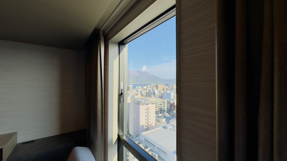 Daiwa Roynet Hotel Kagoshima Tenmonkan PREMIER - former Daiwa Roynet Hotel Kagoshima Tenmonkan 30/50
