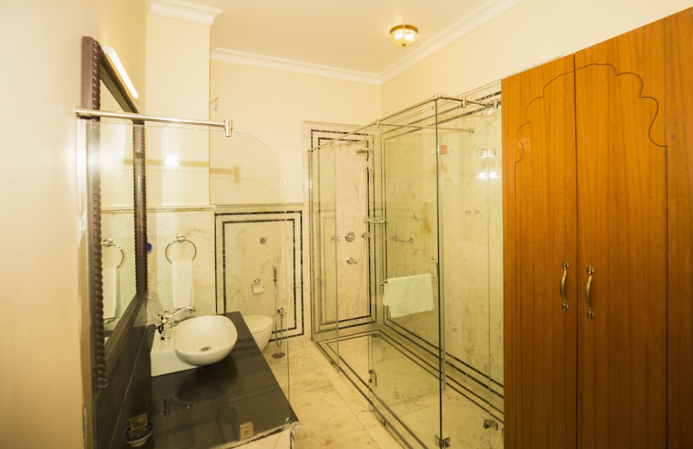 Umaid Haveli-A Heritage Style Hotel & Resort 66/66