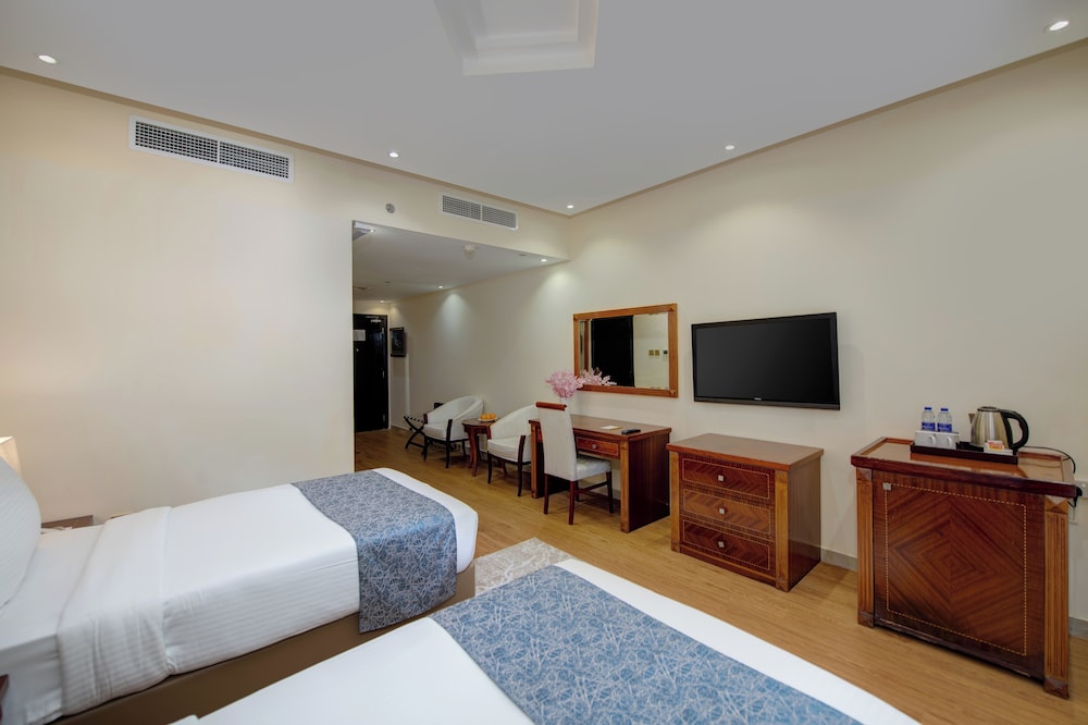 Vendome Plaza Hotel 32/62