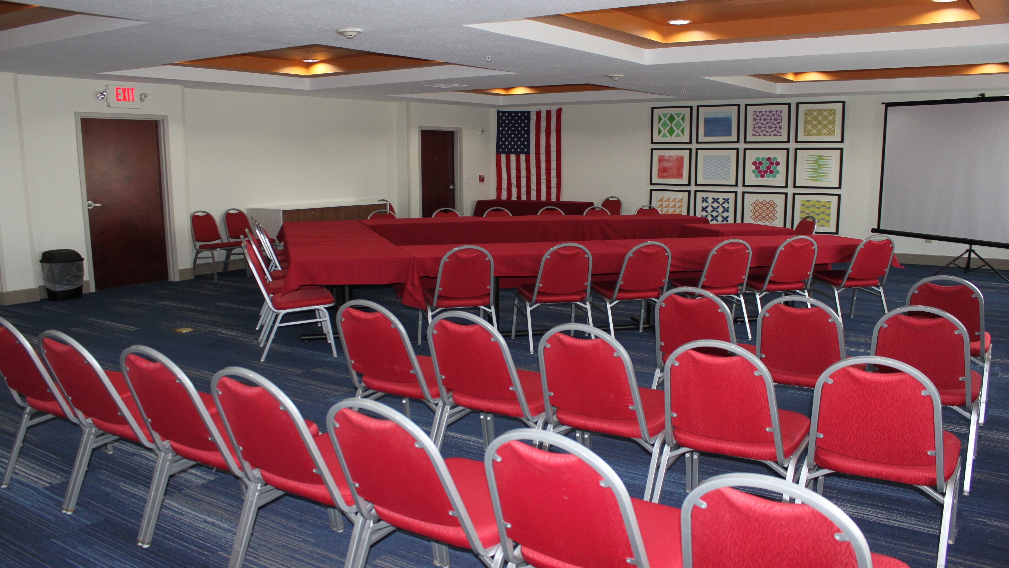Holiday Inn Express Orlando South Davenport 54/70