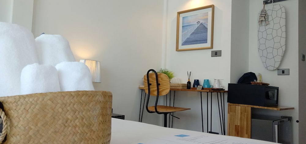 The Seaton House Phuket 7/50