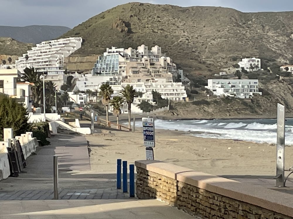 Ch Cabo de Gato Ex Valhalla Hotel and Spa 34/42