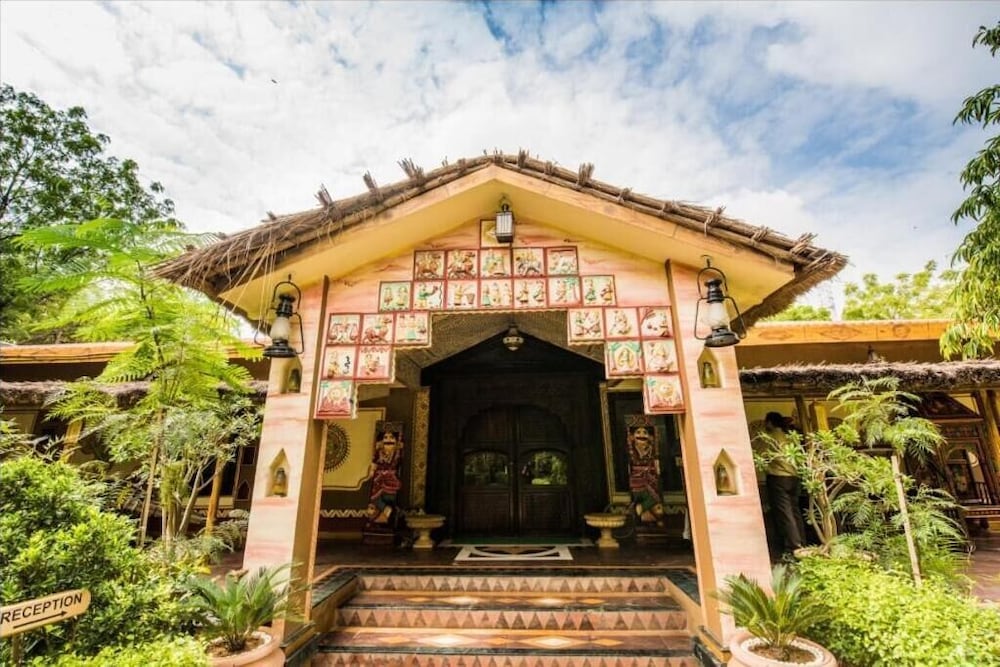 Chouki Dhani Resort 6/50