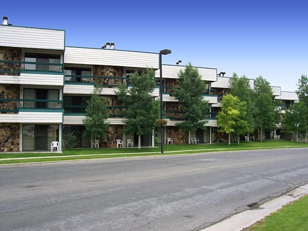 Park Regency Resort 8/77