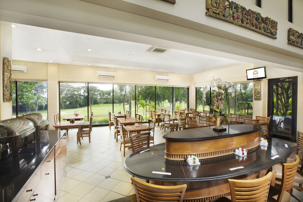 Puri KIIC Golf View Hotel 9/58