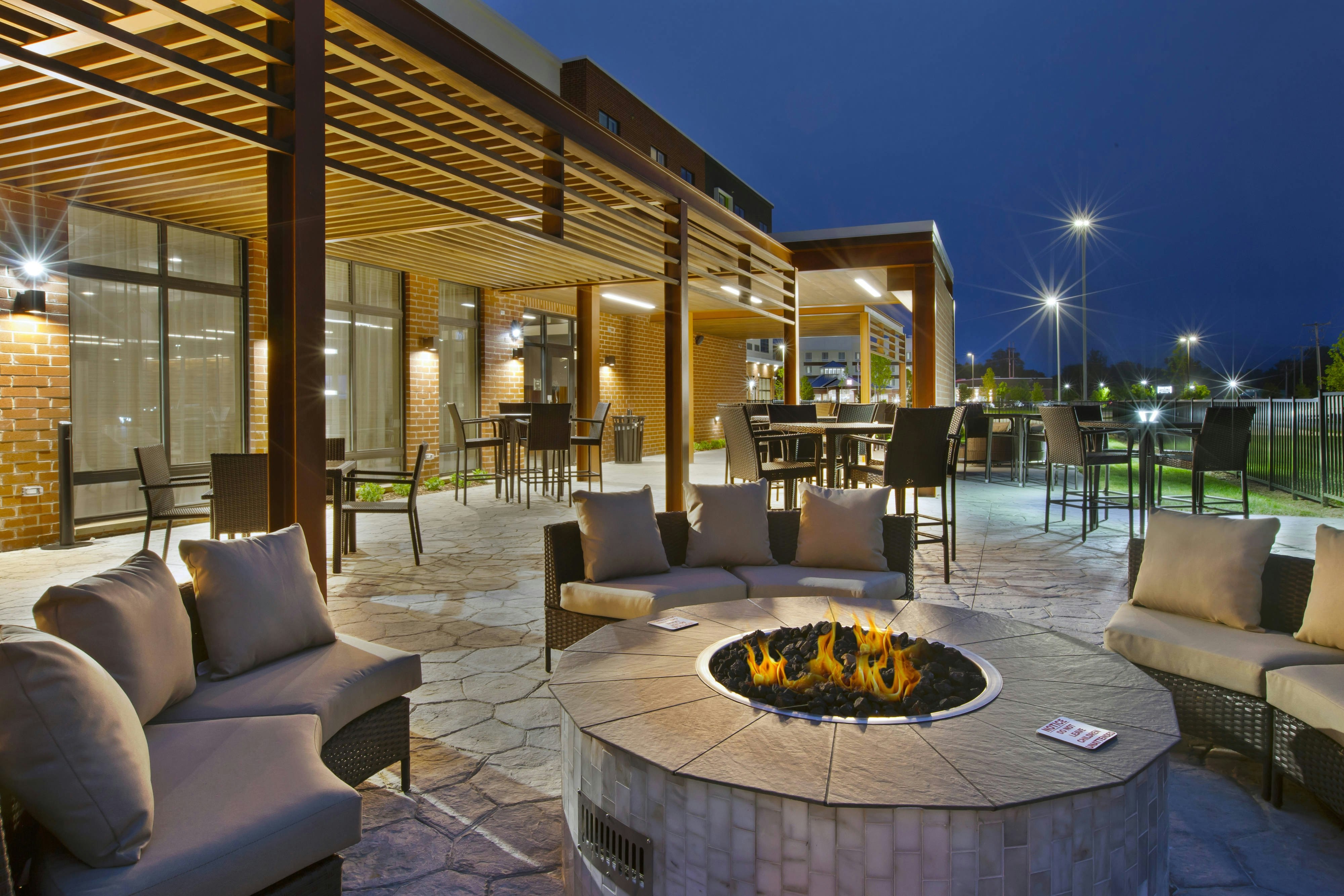Courtyard By Marriott St. Joseph-Benton Harbor 11/20