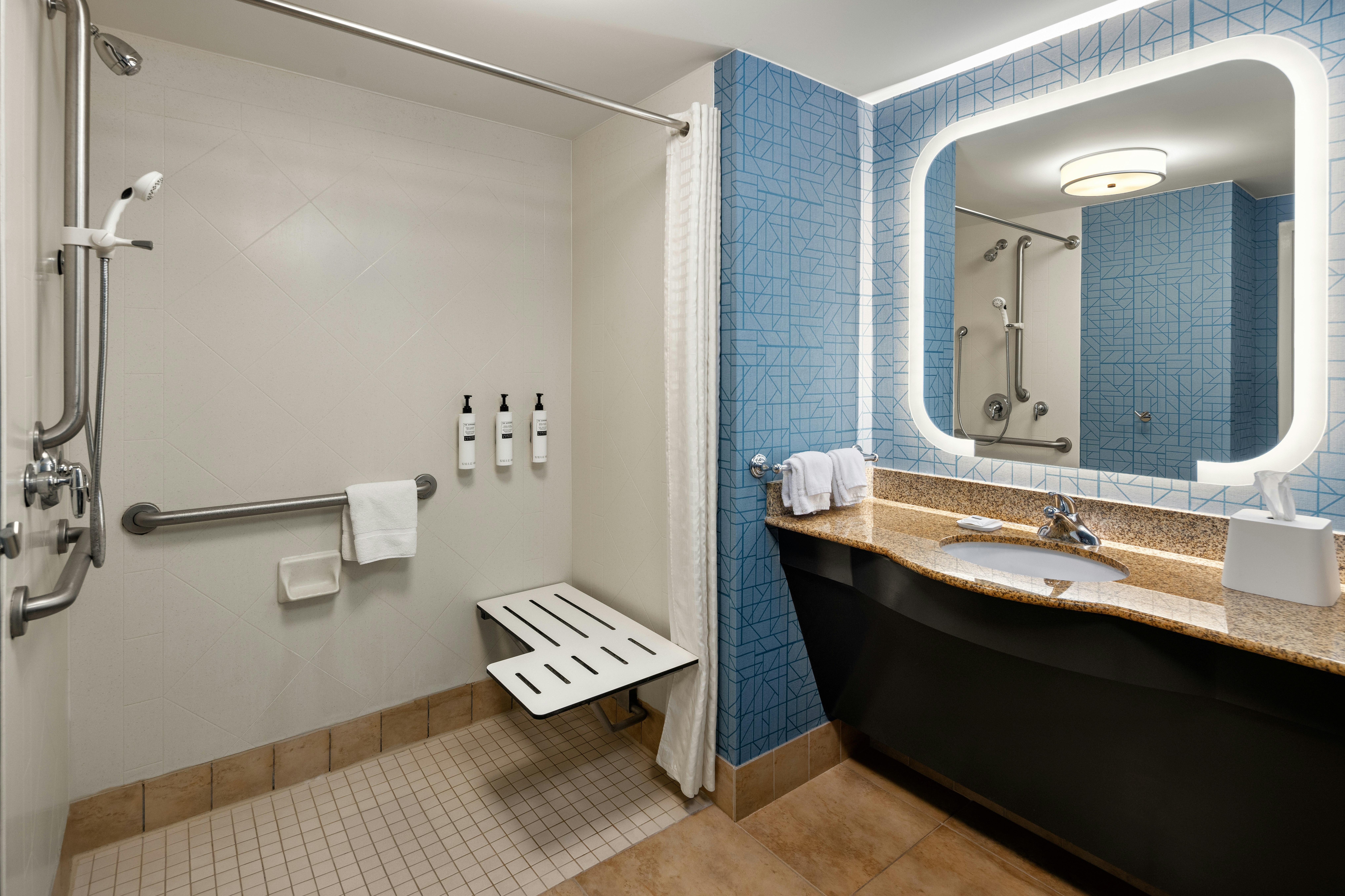 جناح بسرير كينج وسريرين كوين لذوي الإعاقة، HOMEWOOD SUITE MINNEAPOLIS-ST. LOUIS PARK 8/9