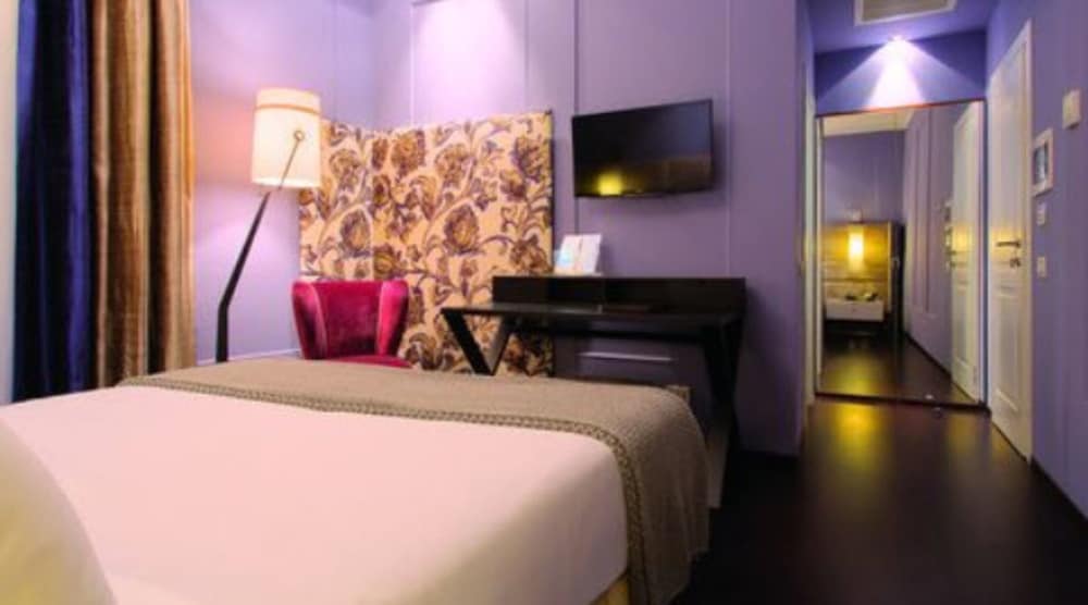 Stendhal Luxury Suites 17/39