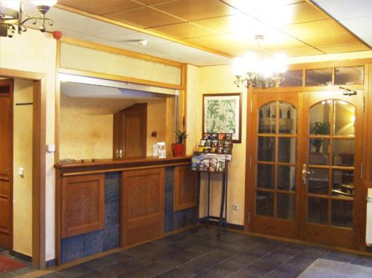 Hotel Turrull 4/18