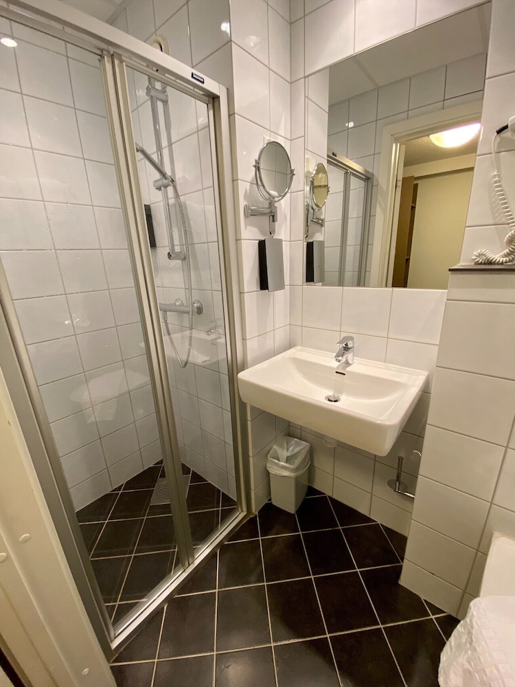 Thon Hotel Kristiansand 12/43