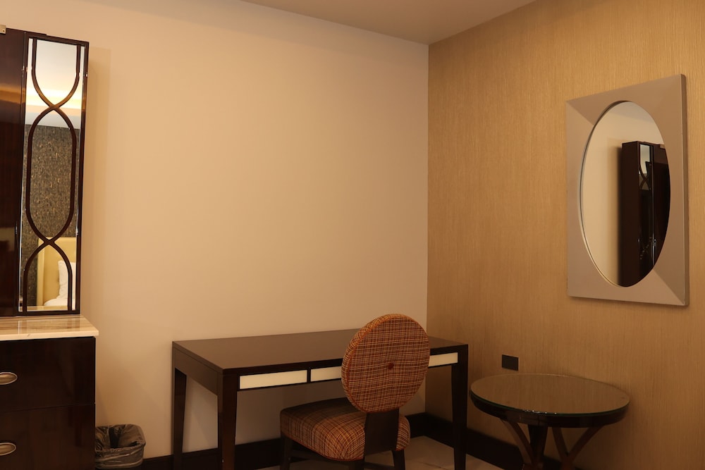 Hotel West Plaza 23/29