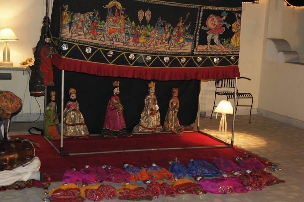 Khatu Haveli 13/61