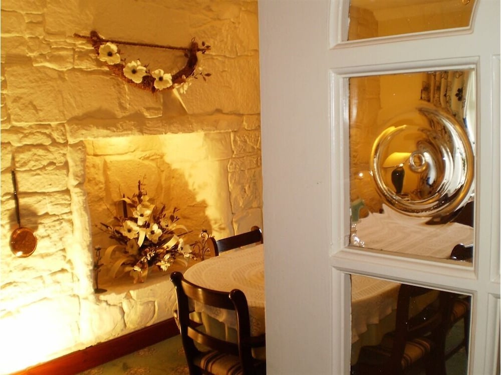 Shawlee Cottage - B&B 2/38