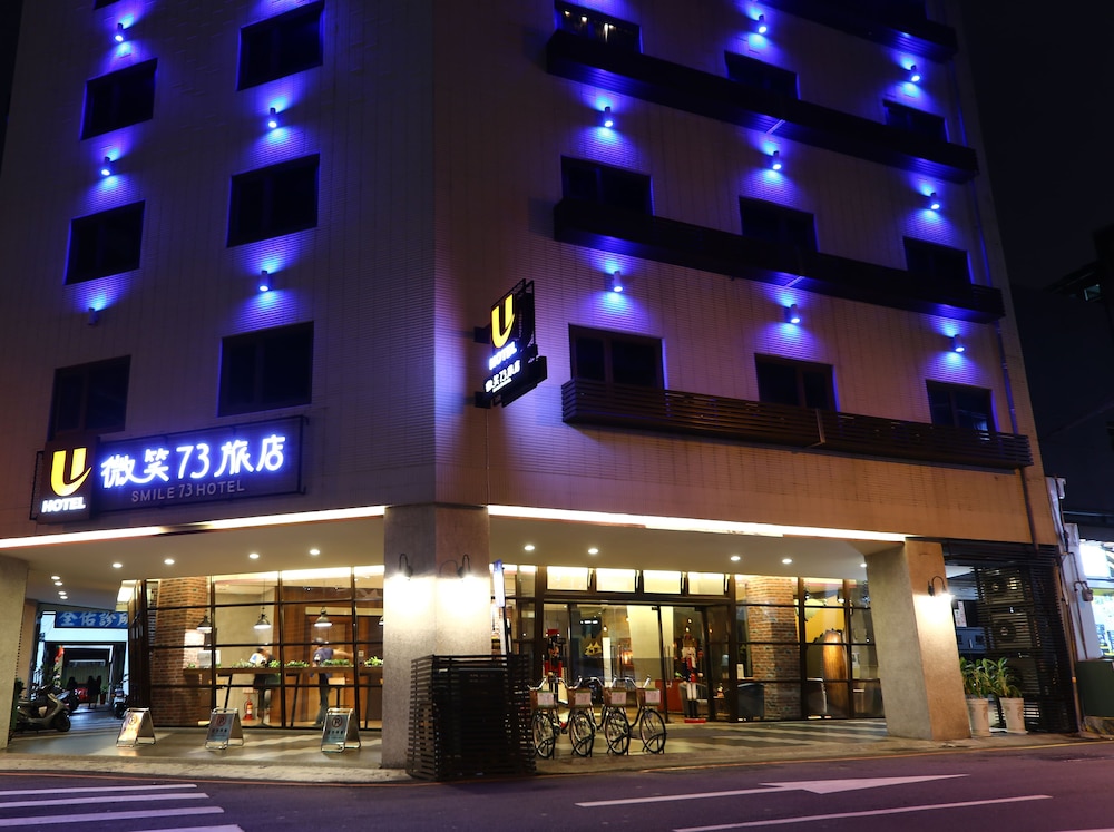 Unique Hotel Smile 73 Hotel 1/73