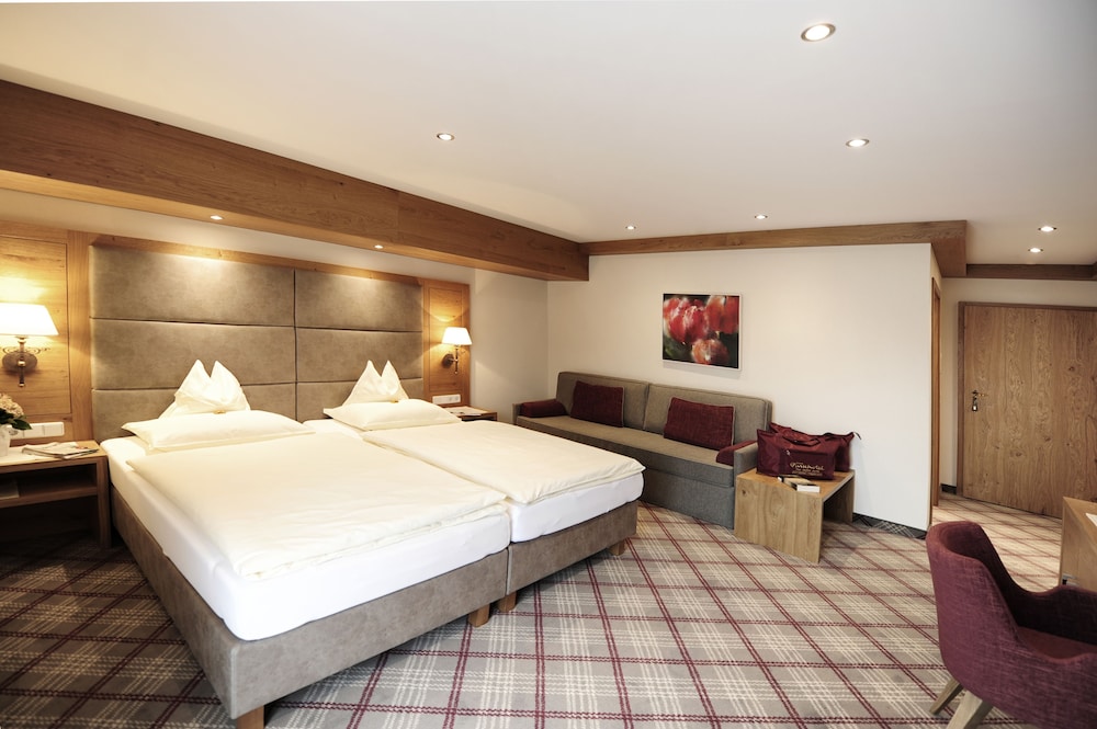 Parkhotel 23/75