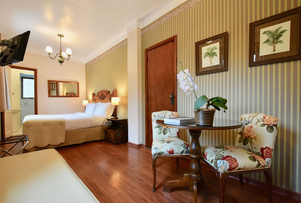 Hotel York 4/50