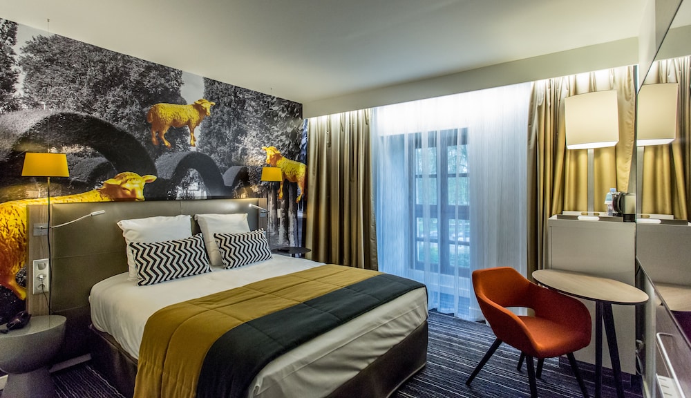 Hotel de Bourbon Mercure Bourges 15/47