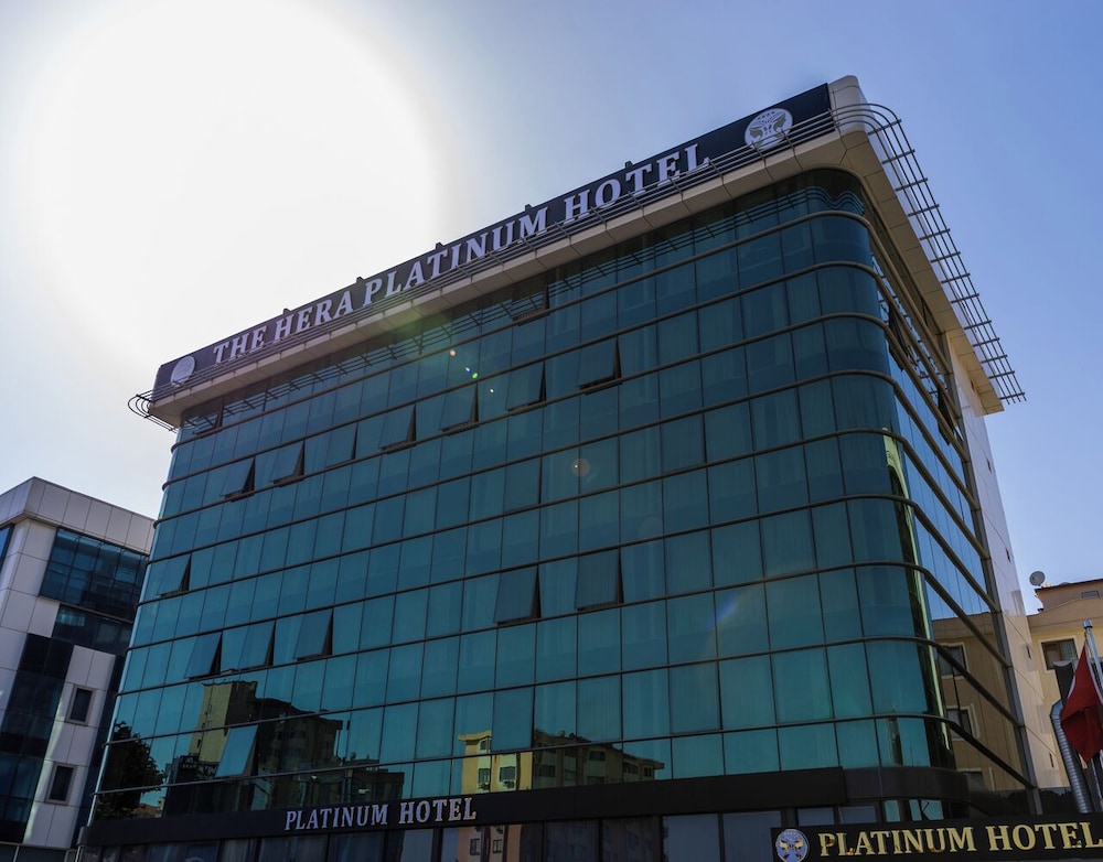 The Hera Platinum Hotel 2/50
