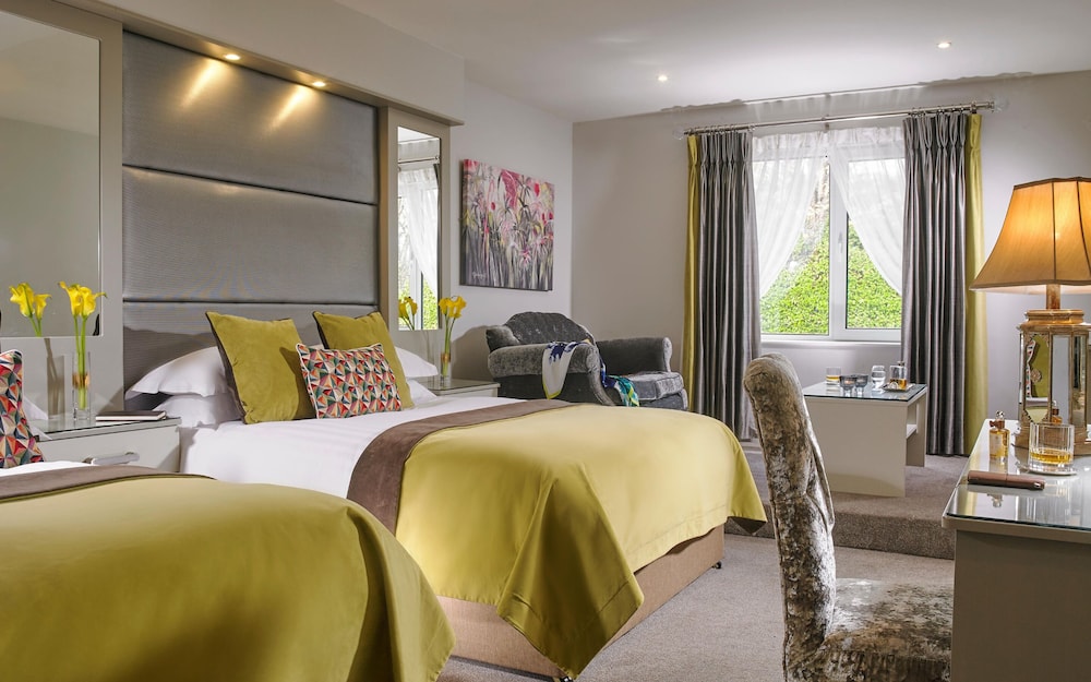 Fitzgeralds Woodlands House Hotel 4/36