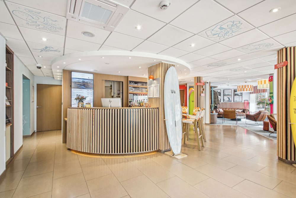 Lobby at ESCALE OCEANIA BIARRITZ, BIARRITZ