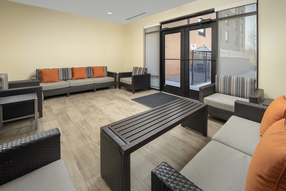 Towneplace Suites By Marriott College Park 30/43