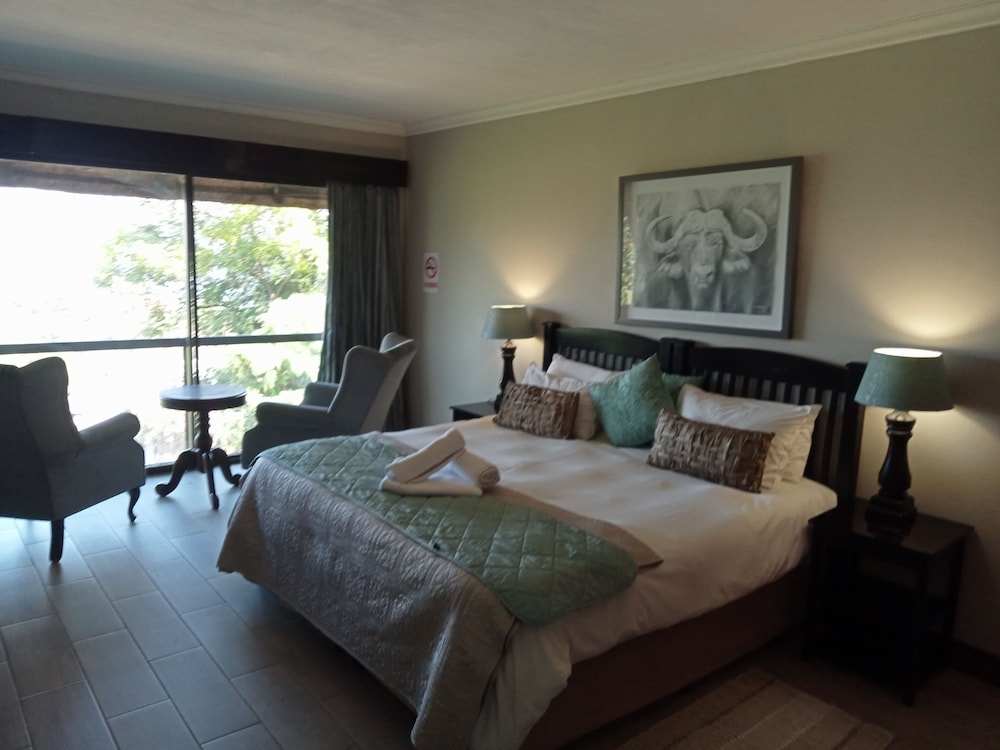 Galagos Lodge 6/50