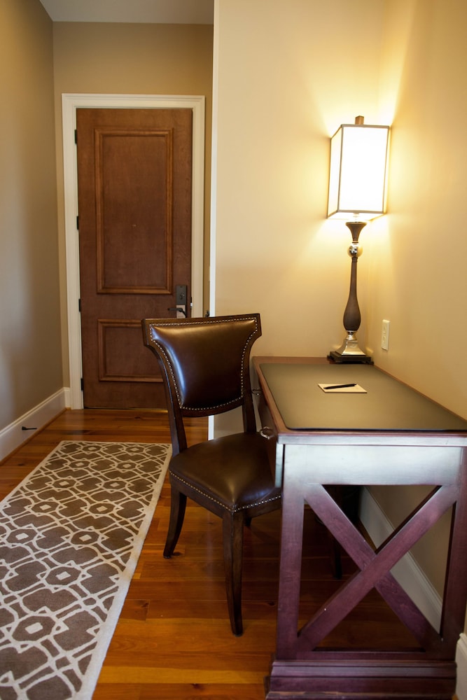 The Bleckley Inn 22/50
