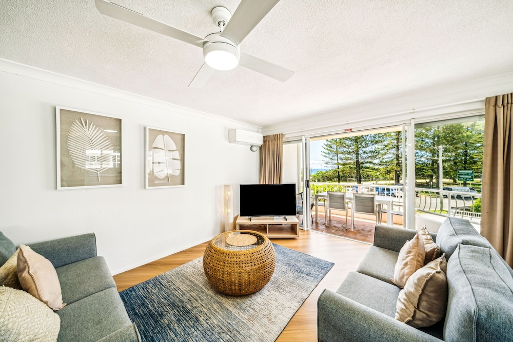 Le Beach Apartments 44/73