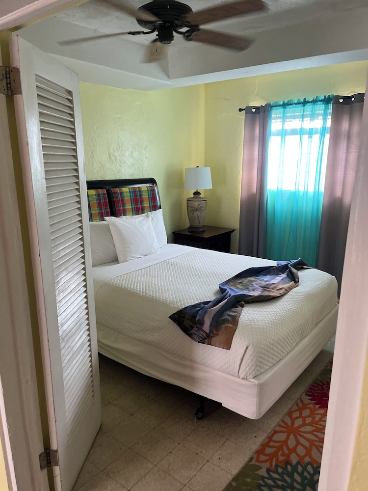 Club Comanche Hotel St Croix 10/58