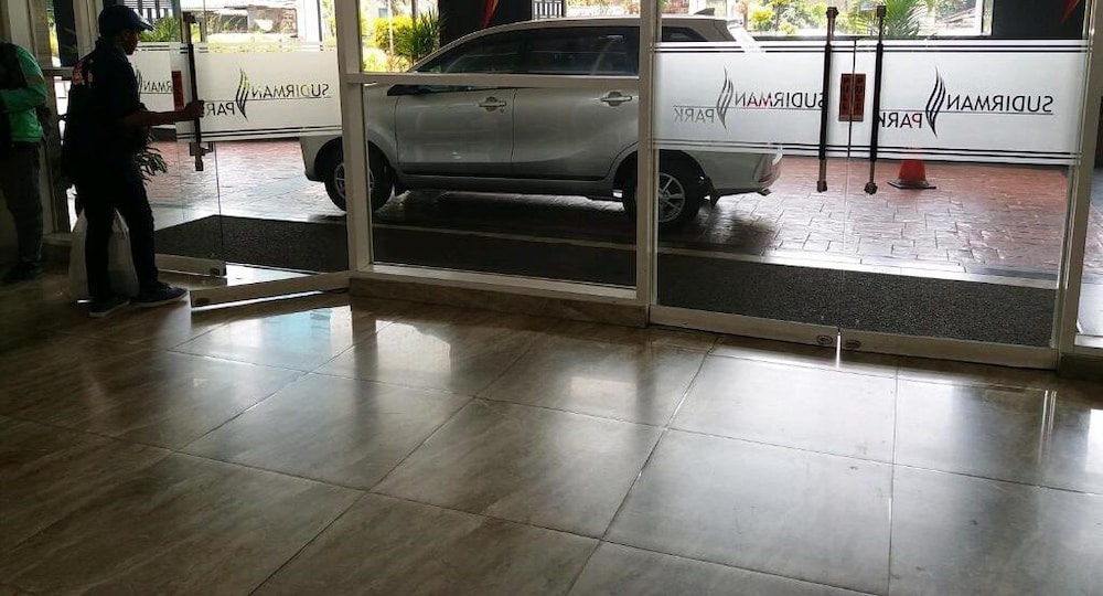 Sudirman Park Apartment By Merry 23/50