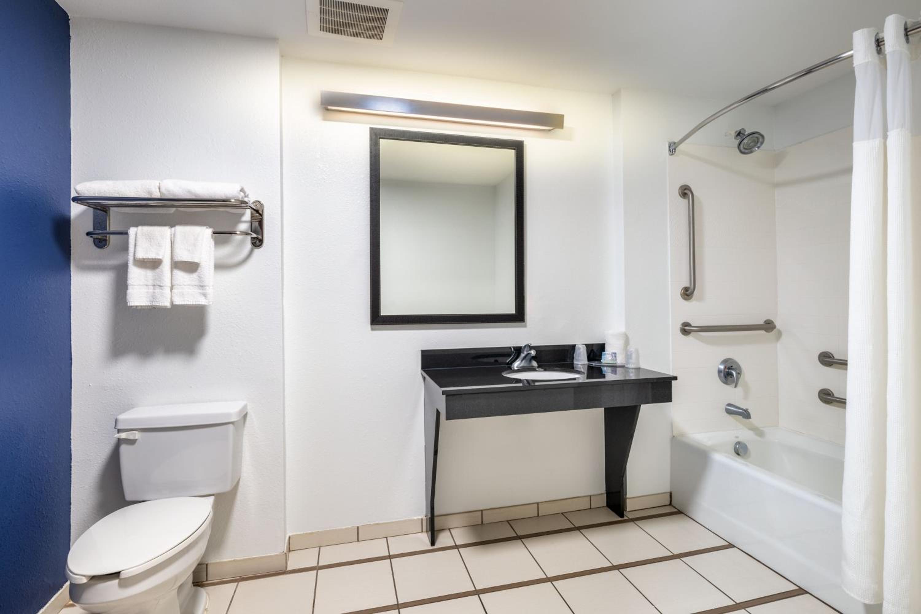 استوديو بسرير كوين مع أريكة، Fairfield Inn And Suites Charleston North Ashley Phosphate 3/3