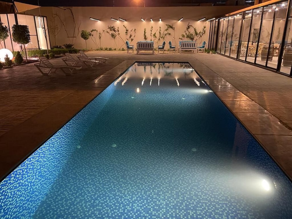 Delilah Hotel 31/51