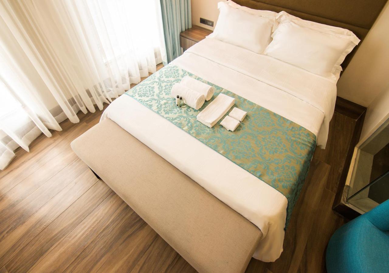 STANDARD, DOUBLE BED
