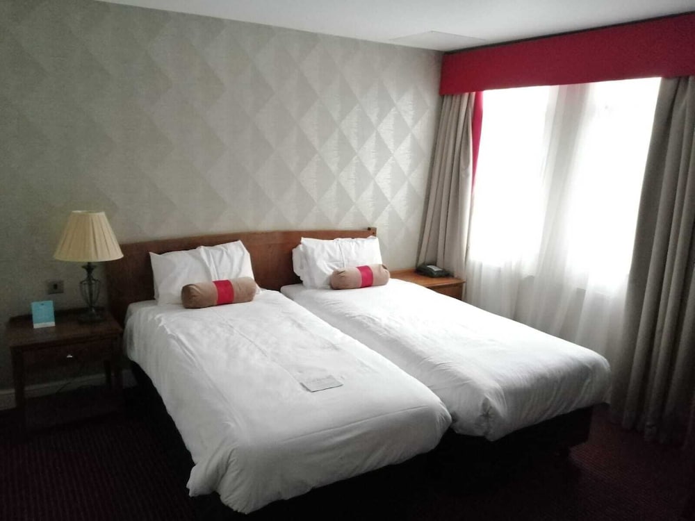 Mercure Doncaster Centre Danum Hotel 20/50