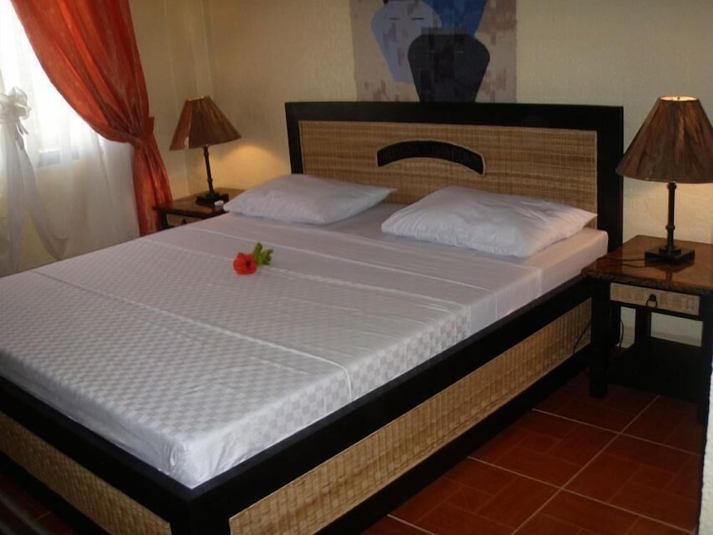 Marlins Beach Resort 23/65