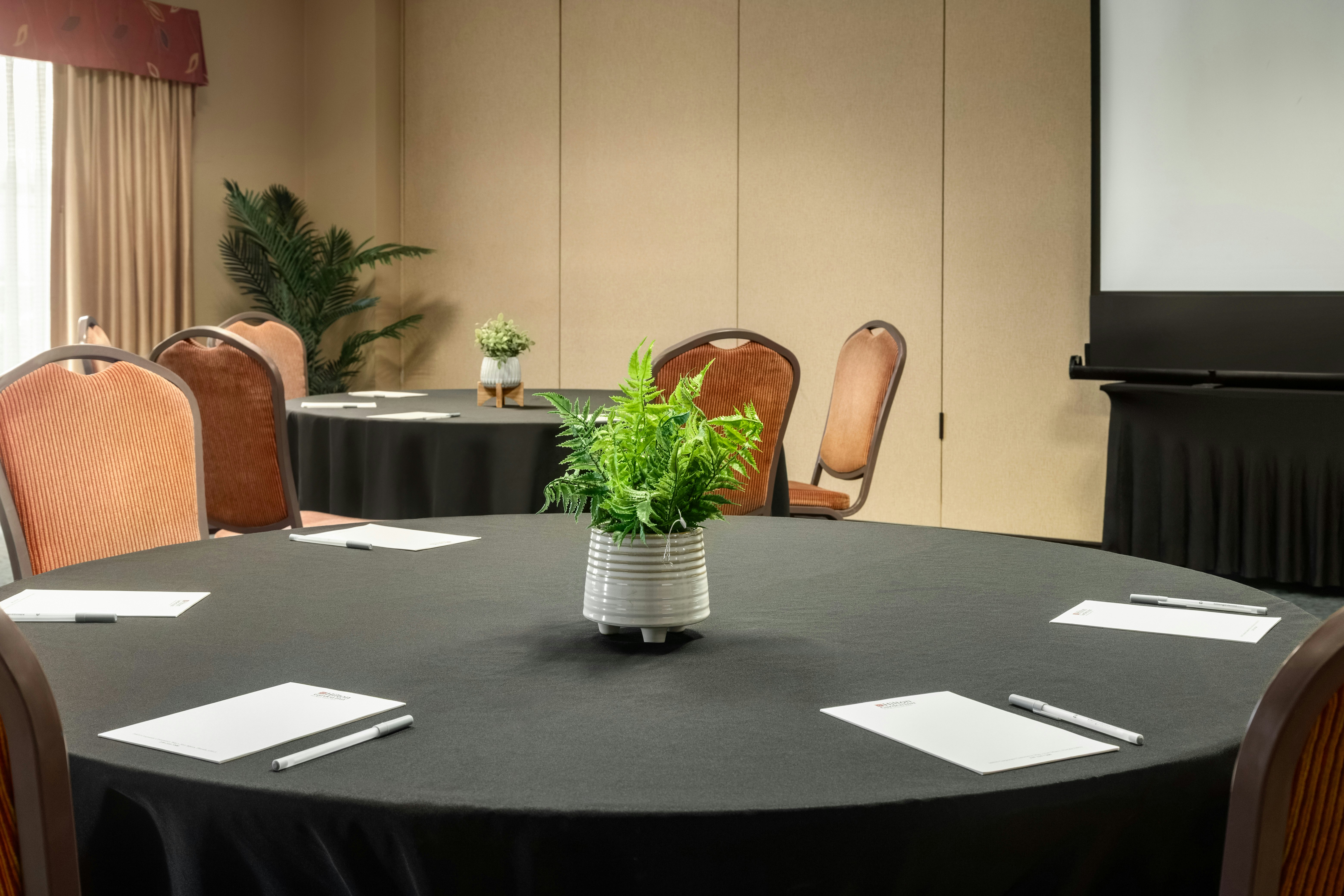 Hilton Garden Inn Fort Myers Airport/FGCU 30/36