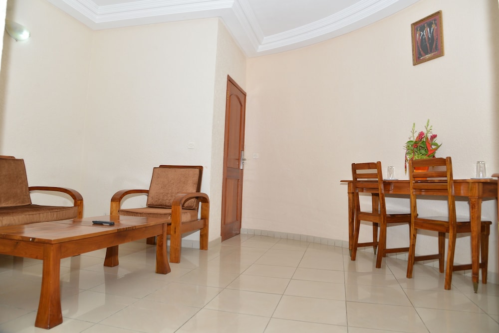 Hotel Ghis Palace 16/32