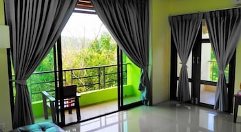 Morakot Lanta Resort 10/63