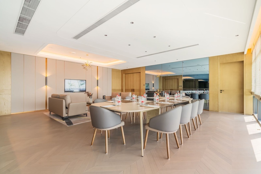 Radisson Hotel Beijing Daxing Airport 54/60