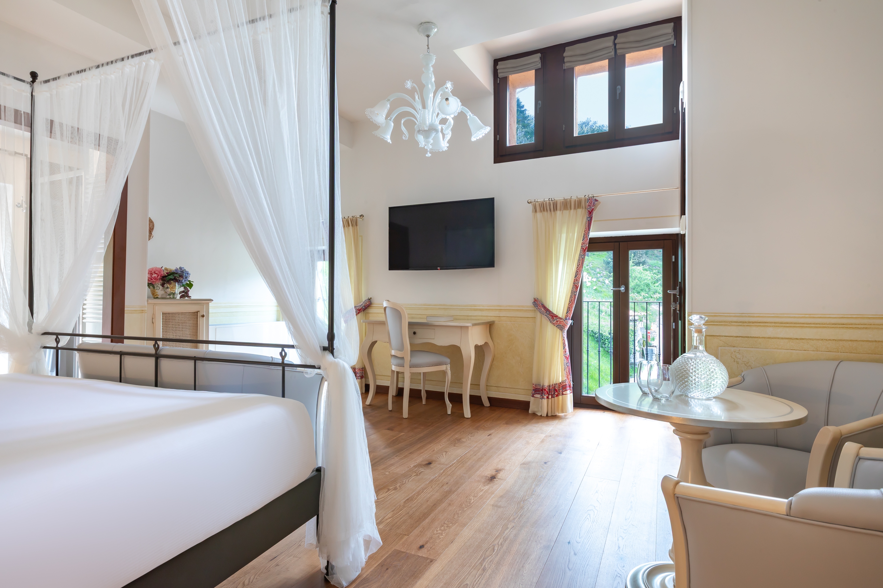 Garden, Deluxe, Penthouse, Parlor, Hot Tub
