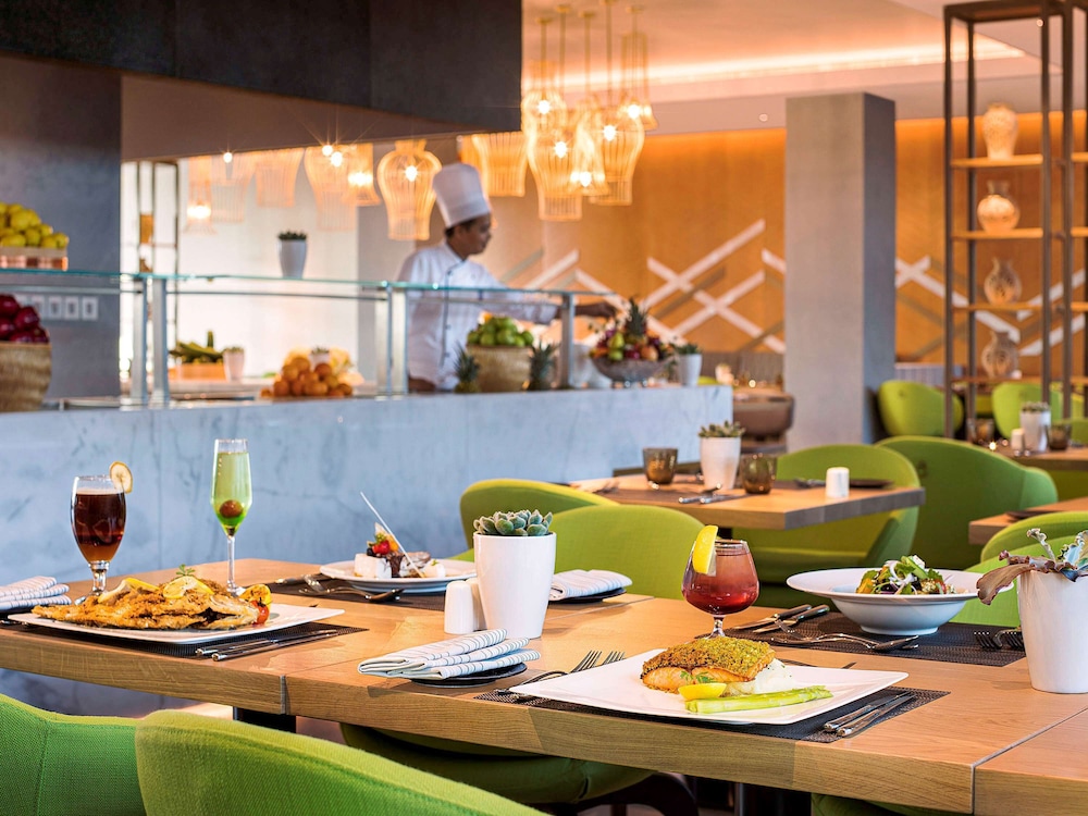 Novotel Muscat Airport 54/75