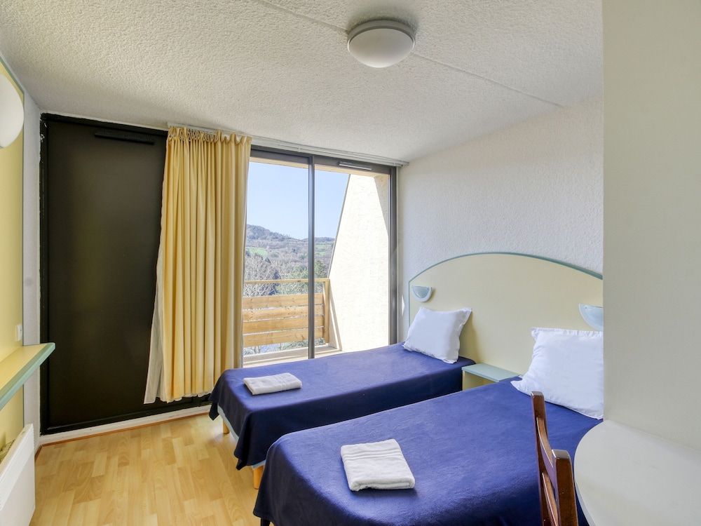 Residence Vacanceole Le Domaine de Confolant 24/62