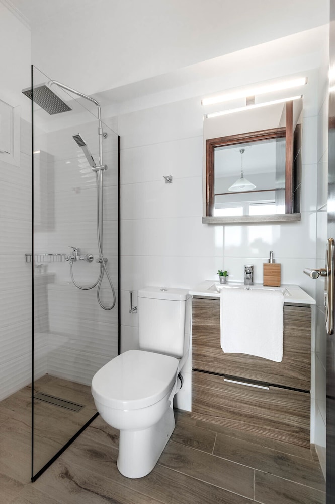Pelagos Apartments 42/48